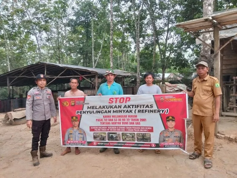 Pangkalan Bulian Jadi Lokasi Sosialisasi Risiko Minyak Ilegal bagi Warga dan Lingkungan